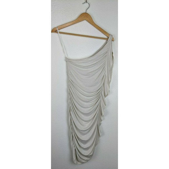 VELVET BY GRAHAM & SPENCER Beige one off the shoulder bodycon sexy dress S/P - Picture 2 of 5